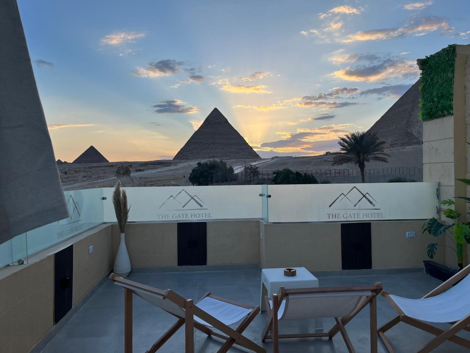 The Gate Hotel Front Pyramids & Sphinx View Kafrat al Jabal Екстер'єр фото