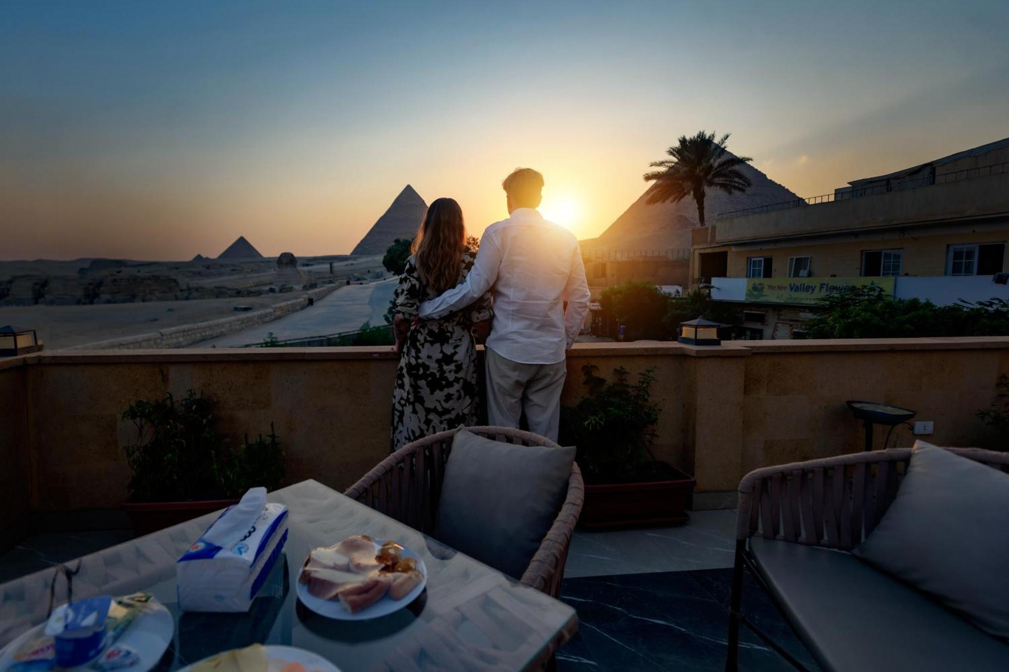 The Gate Hotel Front Pyramids & Sphinx View Kafrat al Jabal Екстер'єр фото