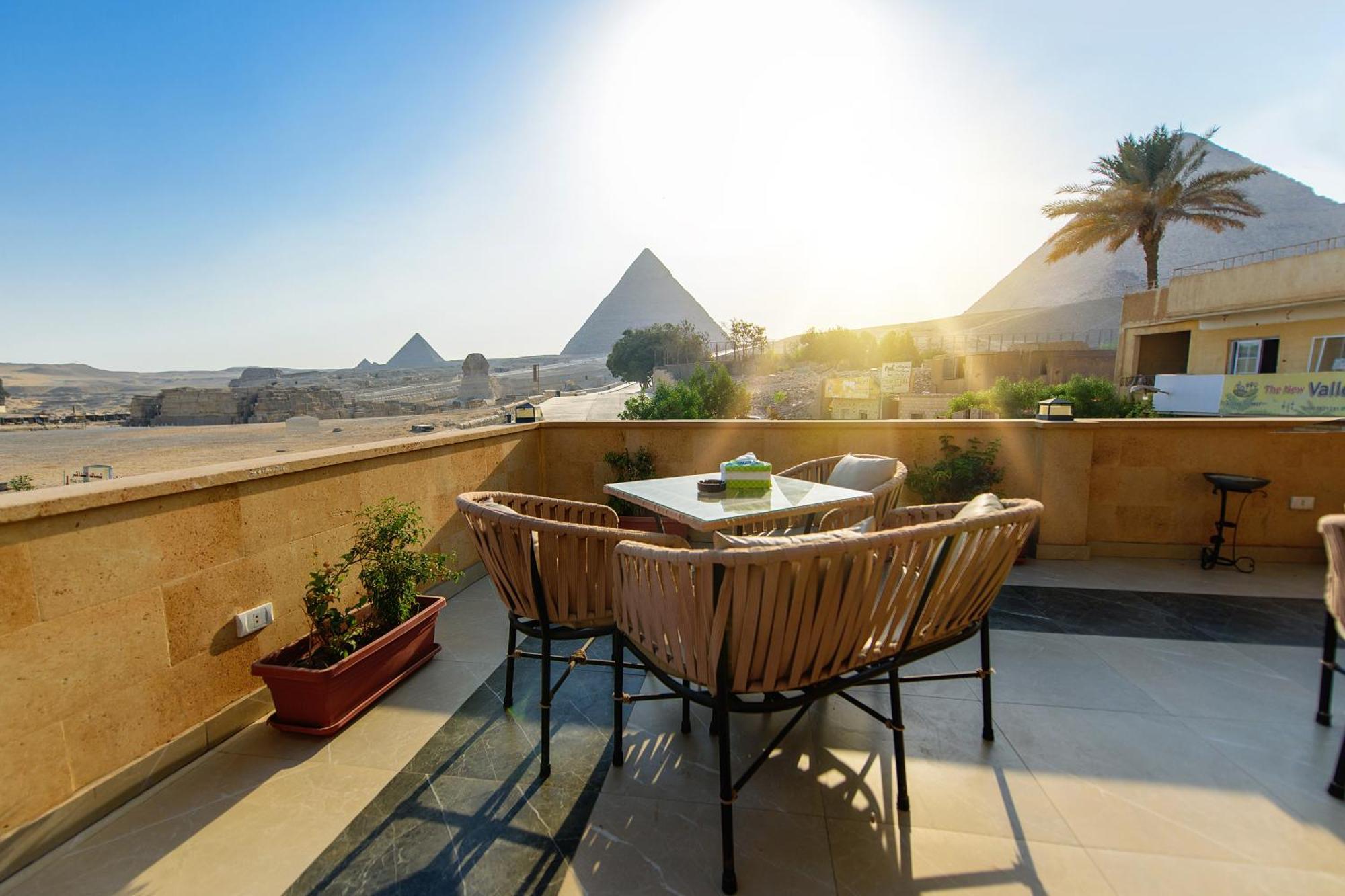 The Gate Hotel Front Pyramids & Sphinx View Kafrat al Jabal Екстер'єр фото